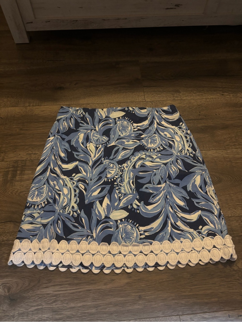 Lilly Pulitzer Navy and Light Blue Skirt with White Trim